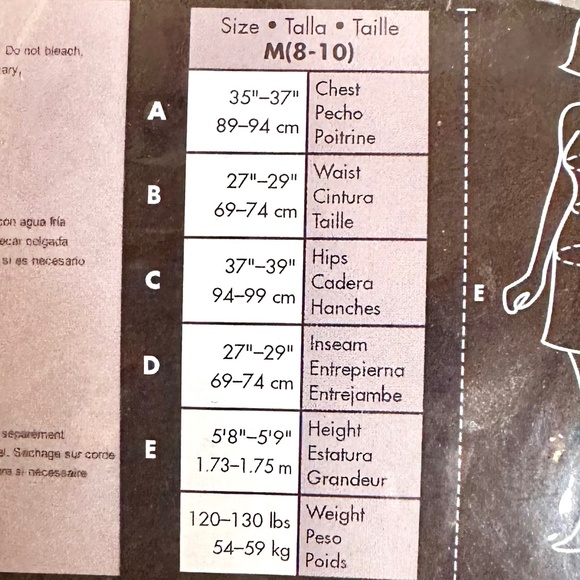 Disney Villain Queen of Hearts Deluxe Costume - Picture 6 of 7